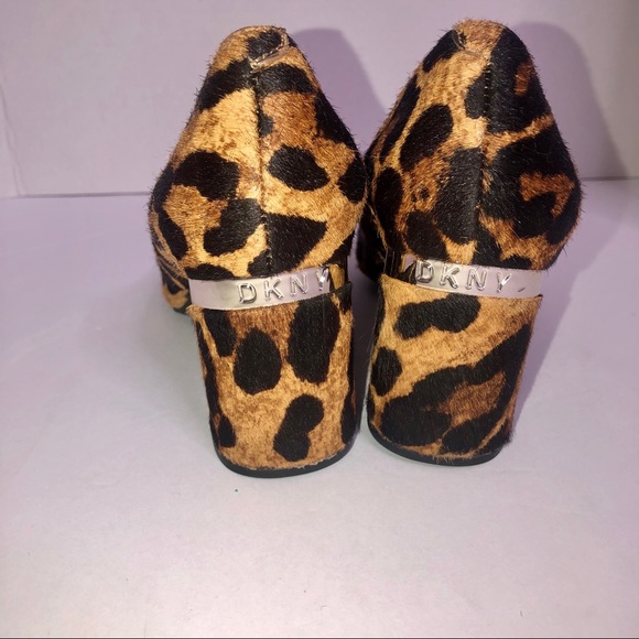 DKNY ELIE Leopard Print Pumps - Picture 5 of 8